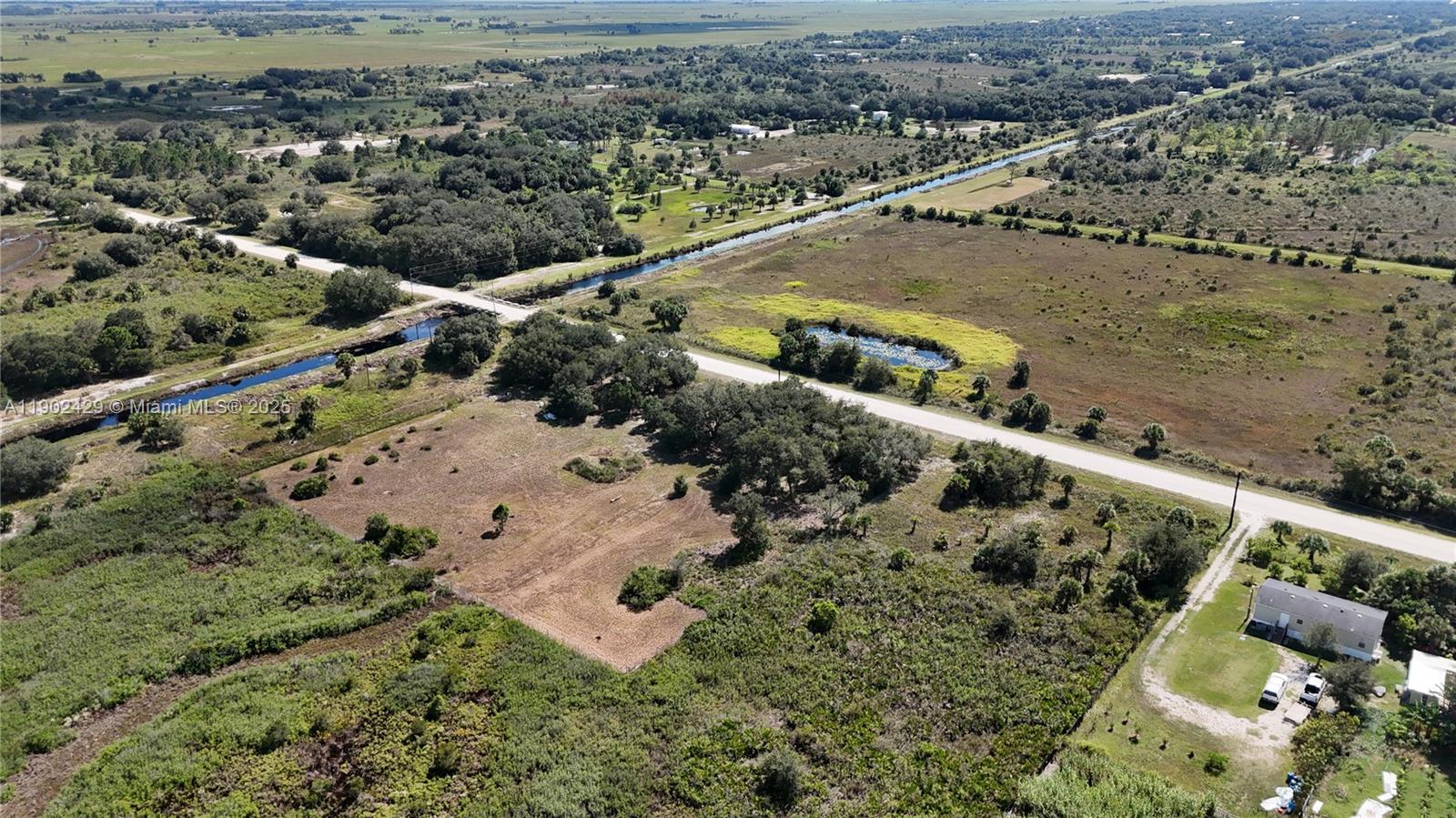 15307 NW 288th Okeechobee, FL 34972