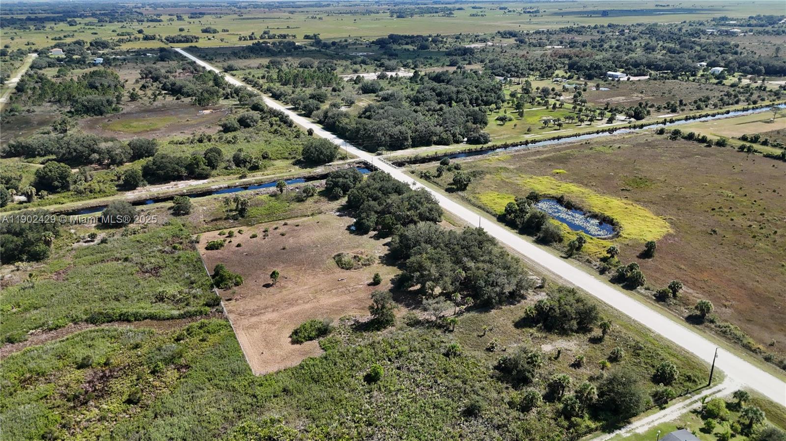 15307 NW 288th Okeechobee, FL 34972