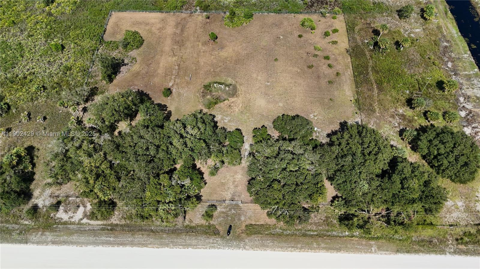 15307 NW 288th Okeechobee, FL 34972