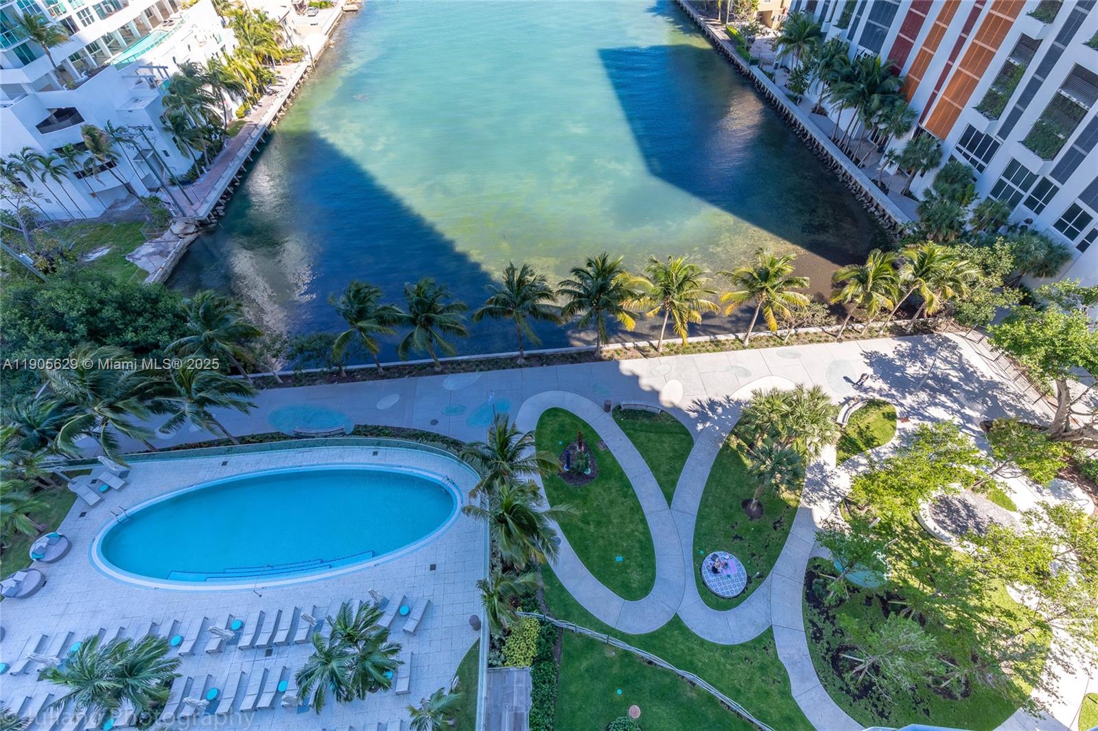 image Icon Bay Condo13