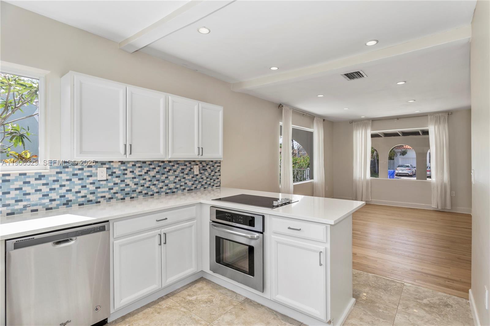 1776 SW 11th Ter Miami, FL 33135