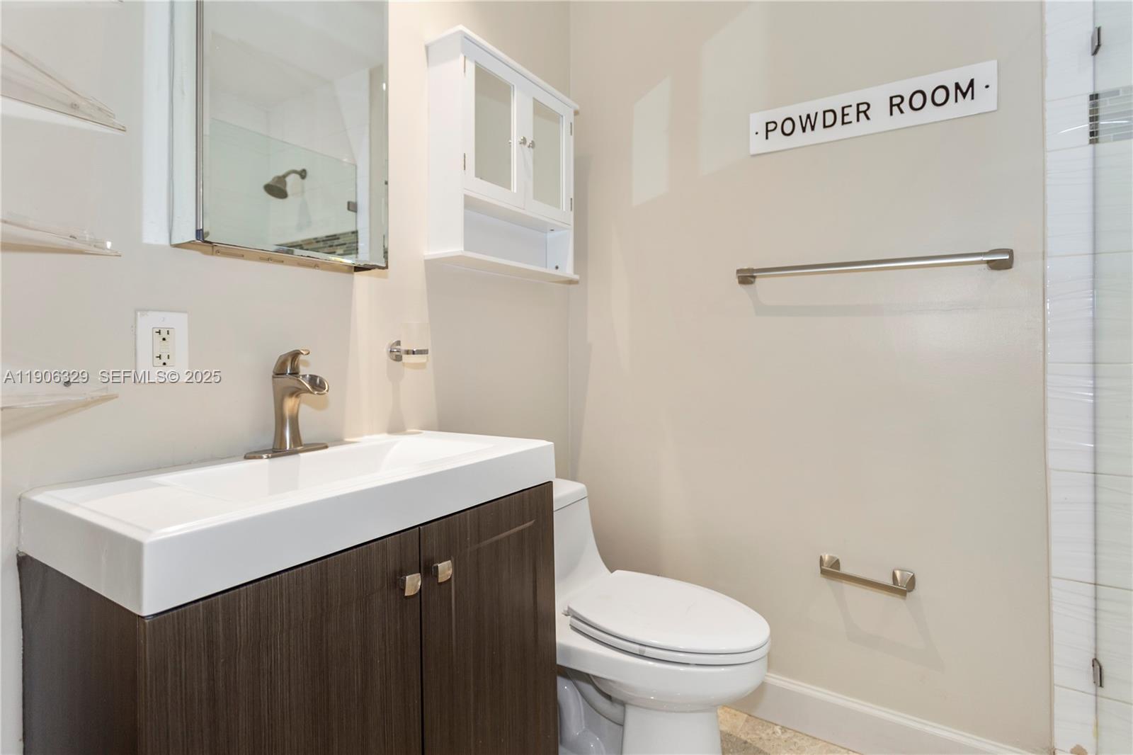 1776 SW 11th Ter Miami, FL 33135