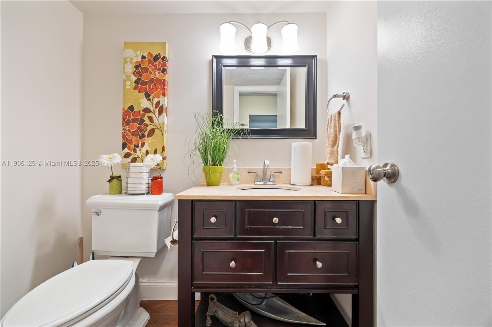 1470 NE 125th Ter #PH9 North Miami, FL 33161