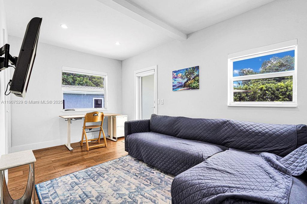 150 NE 50th Ter Miami, FL 33137