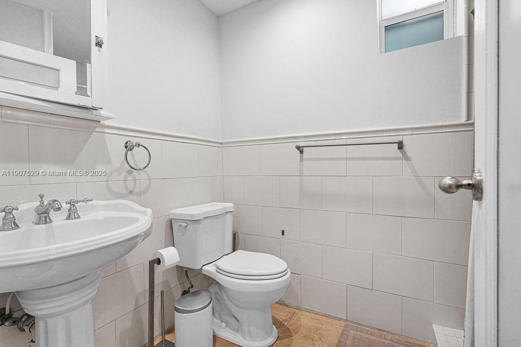 150 NE 50th Ter Miami, FL 33137