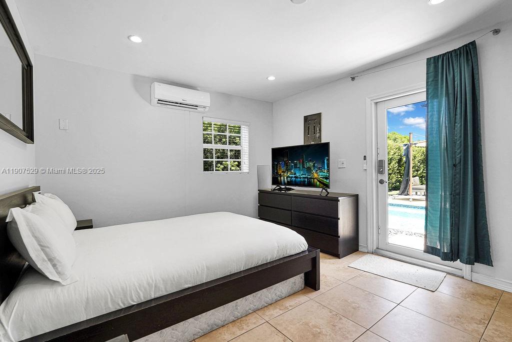 150 NE 50th Ter Miami, FL 33137