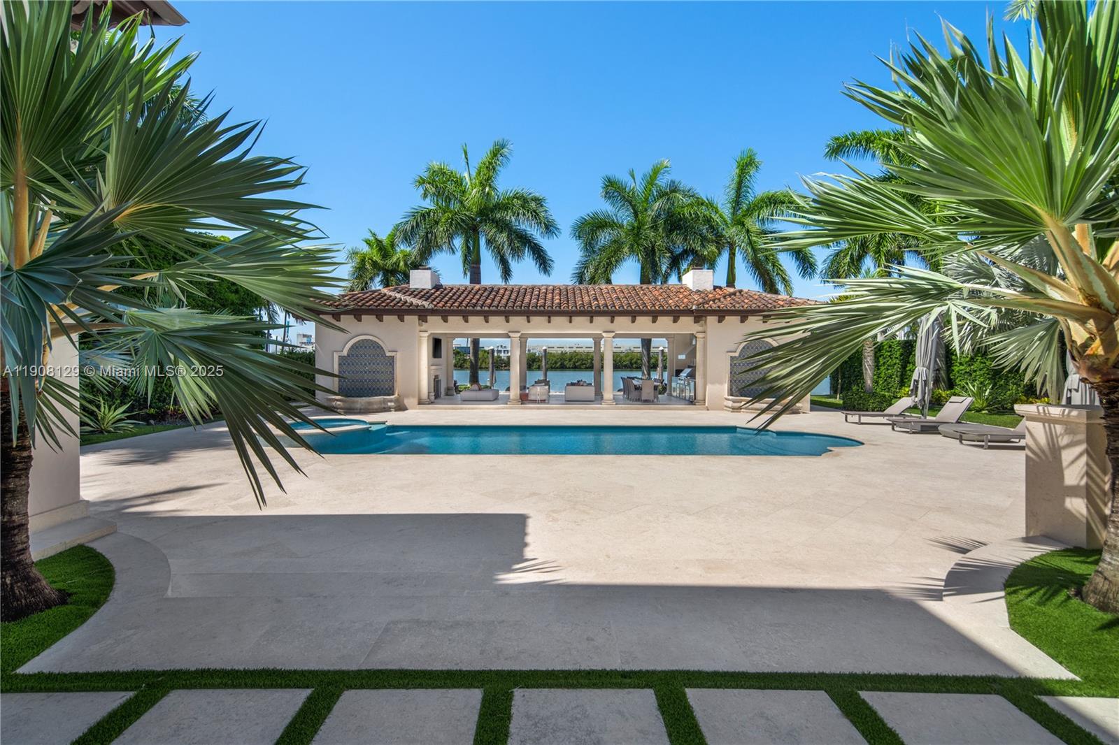 190 Palm Ave Miami Beach, FL 33139