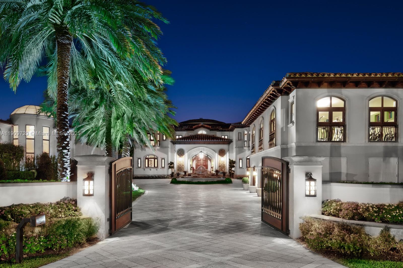 210 Palm Ave Miami Beach, FL 33139