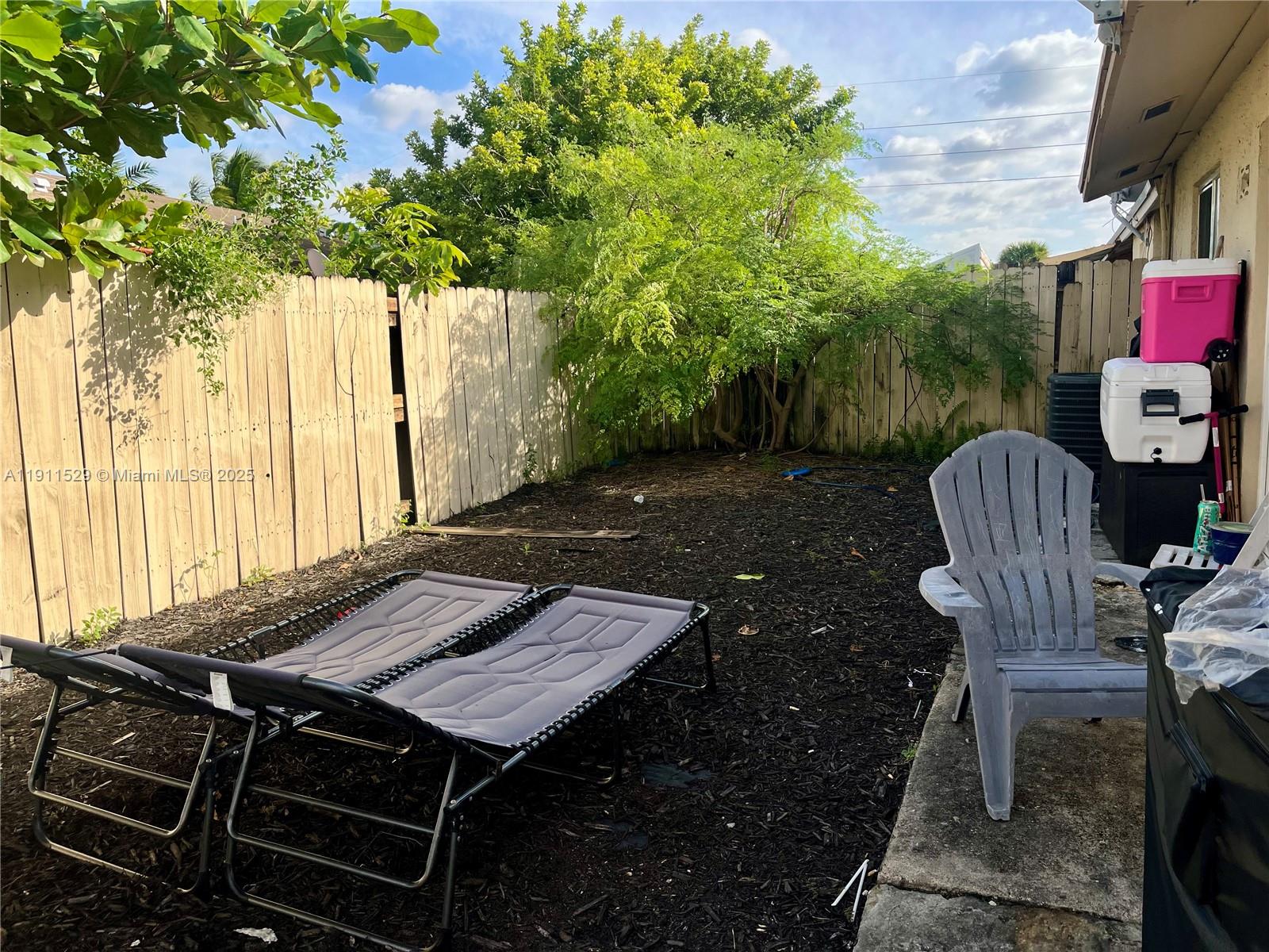 18007 NW 41st Pl Miami Gardens, FL 33055