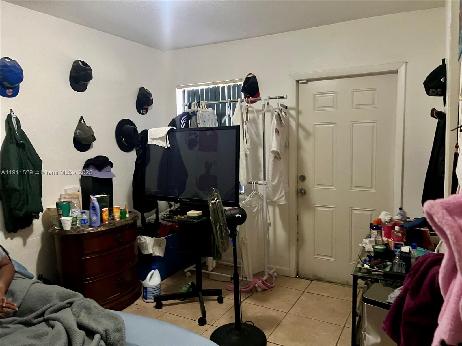 18007 NW 41st Pl Miami Gardens, FL 33055