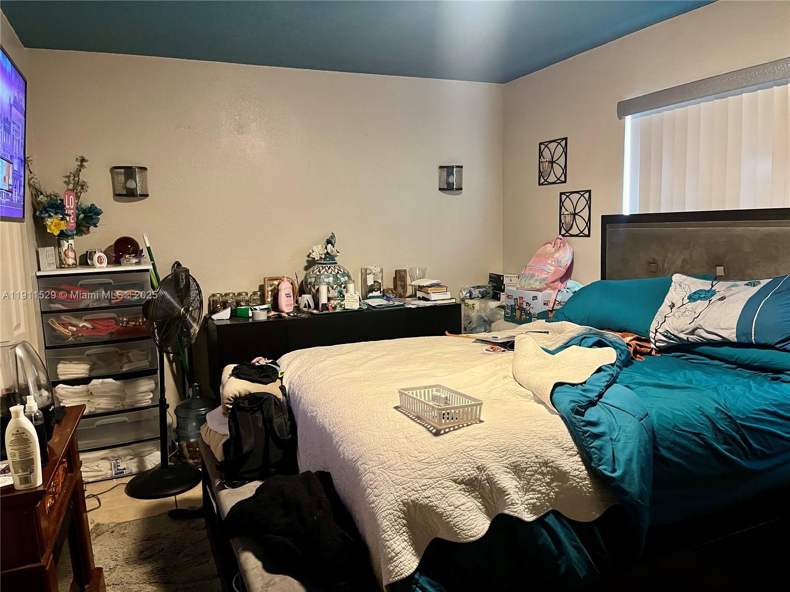 18007 NW 41st Pl Miami Gardens, FL 33055