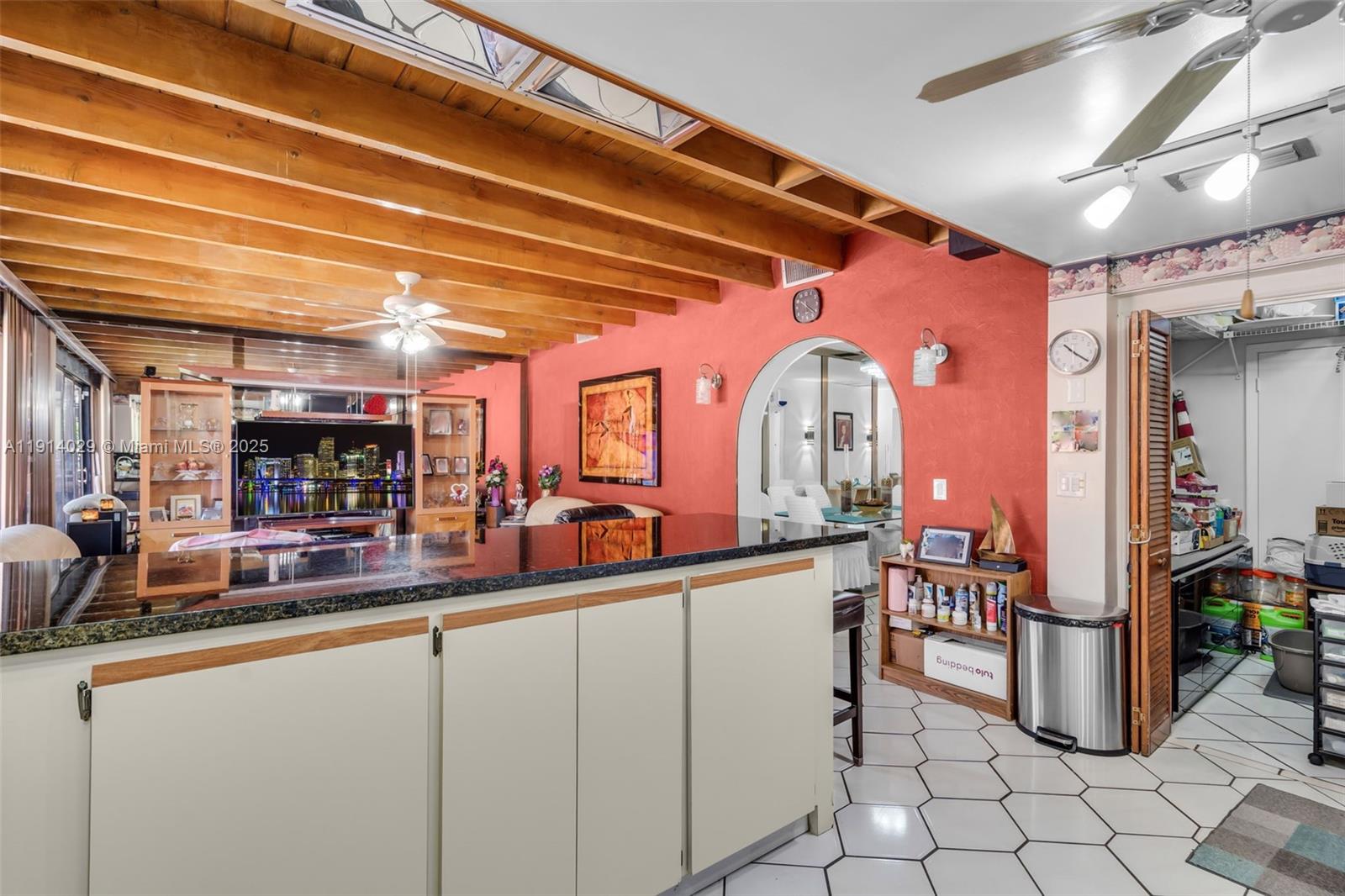 1861 SW 19th St Miami, FL 33145