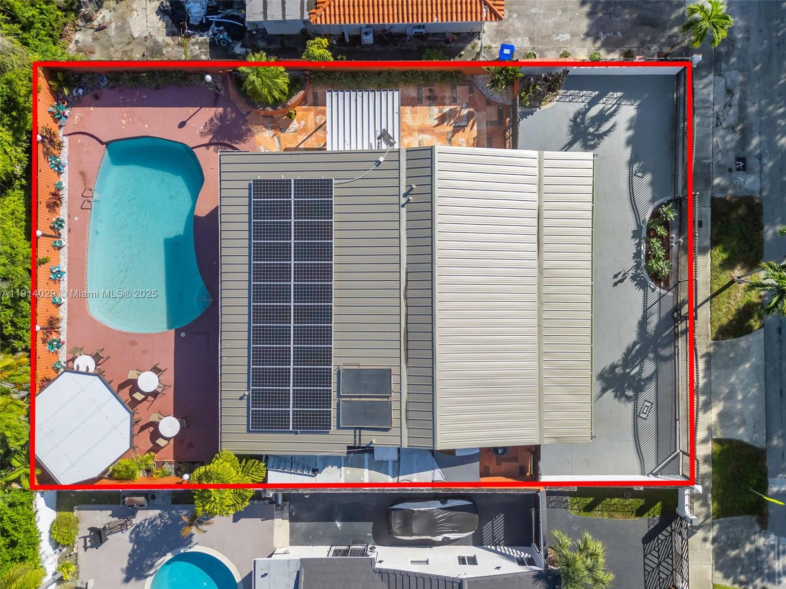 1861 SW 19th St Miami, FL 33145