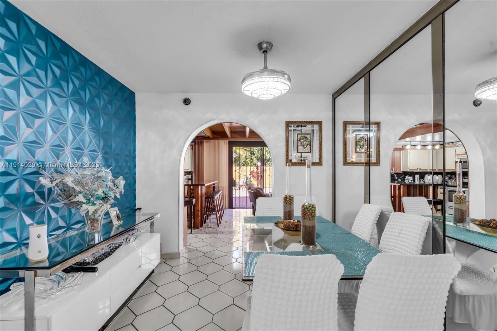 1861 SW 19th St Miami, FL 33145