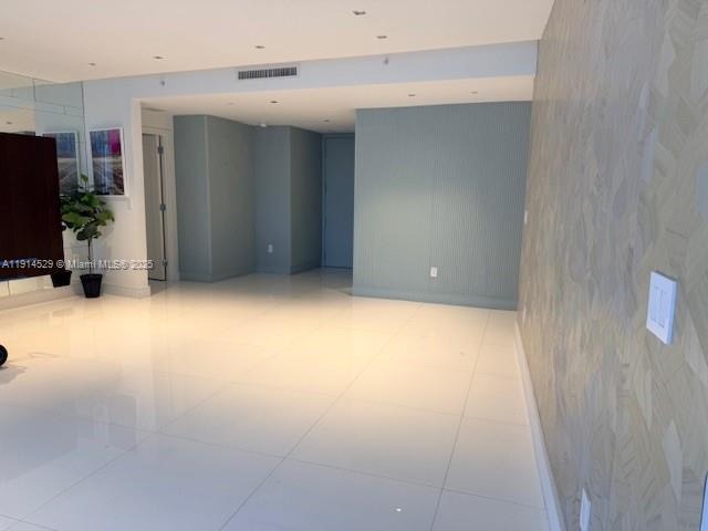 901 Brickell Key Blvd #906 Miami, FL 33131