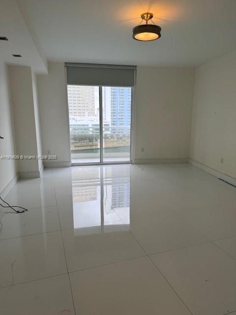 901 Brickell Key Blvd #906 Miami, FL 33131