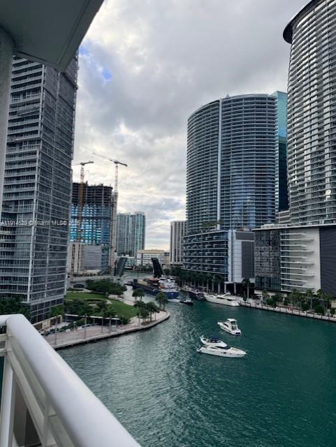 901 Brickell Key Blvd #906 Miami, FL 33131