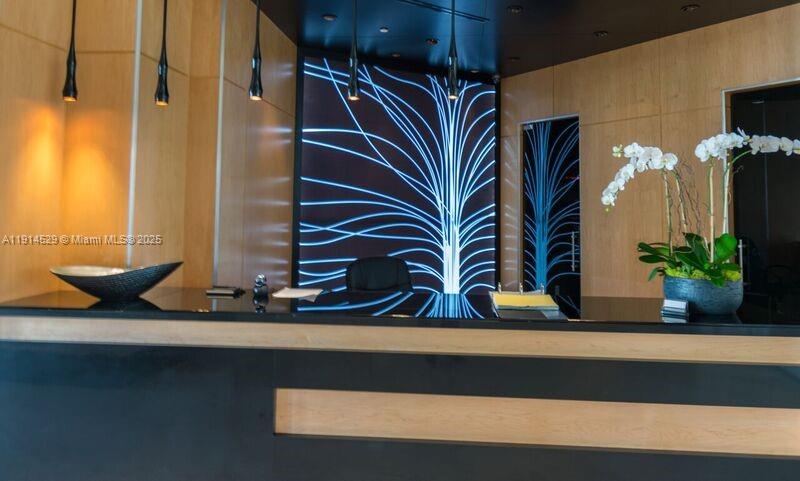 901 Brickell Key Blvd #906 Miami, FL 33131