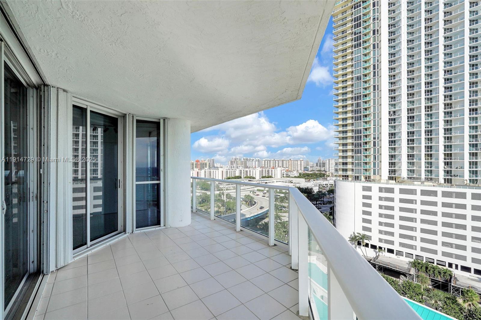 16485 Collins Ave #1236 Sunny Isles Beach, FL 33160