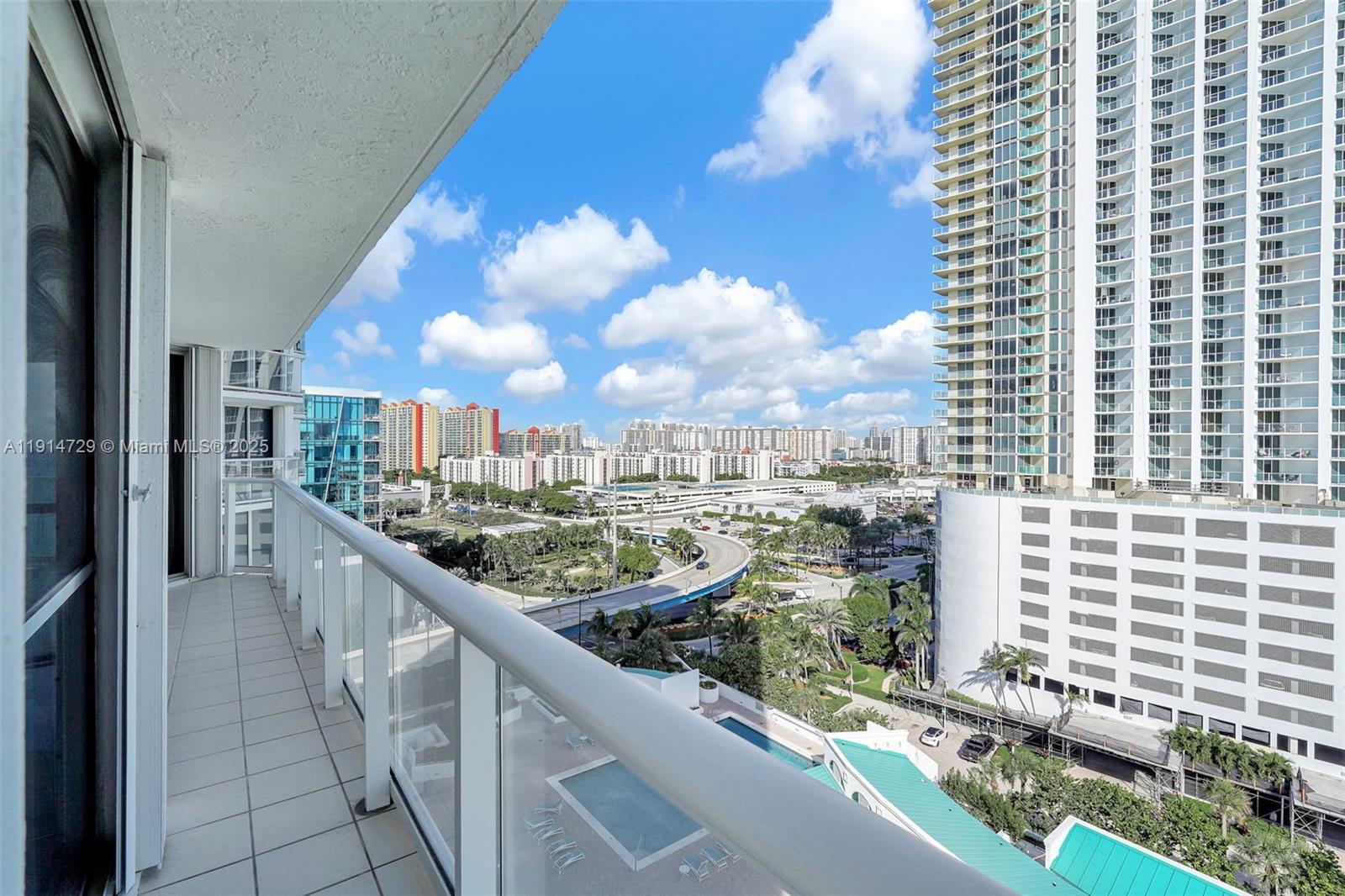 16485 Collins Ave #1236 Sunny Isles Beach, FL 33160