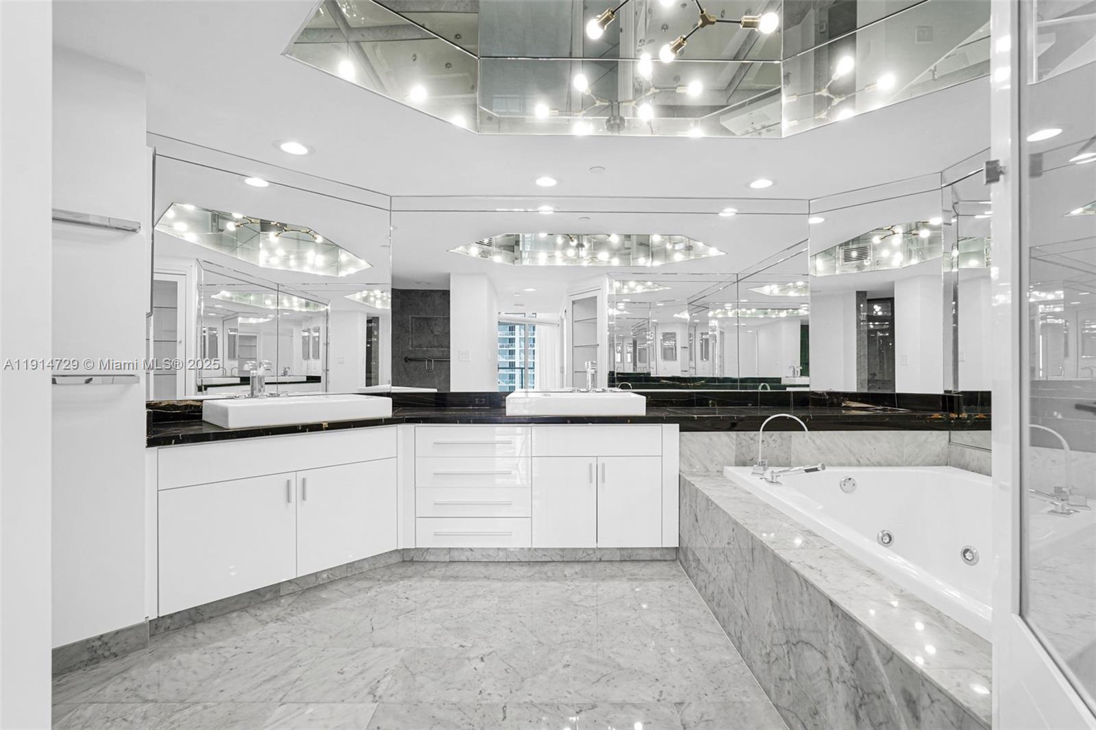 16485 Collins Ave #1236 Sunny Isles Beach, FL 33160