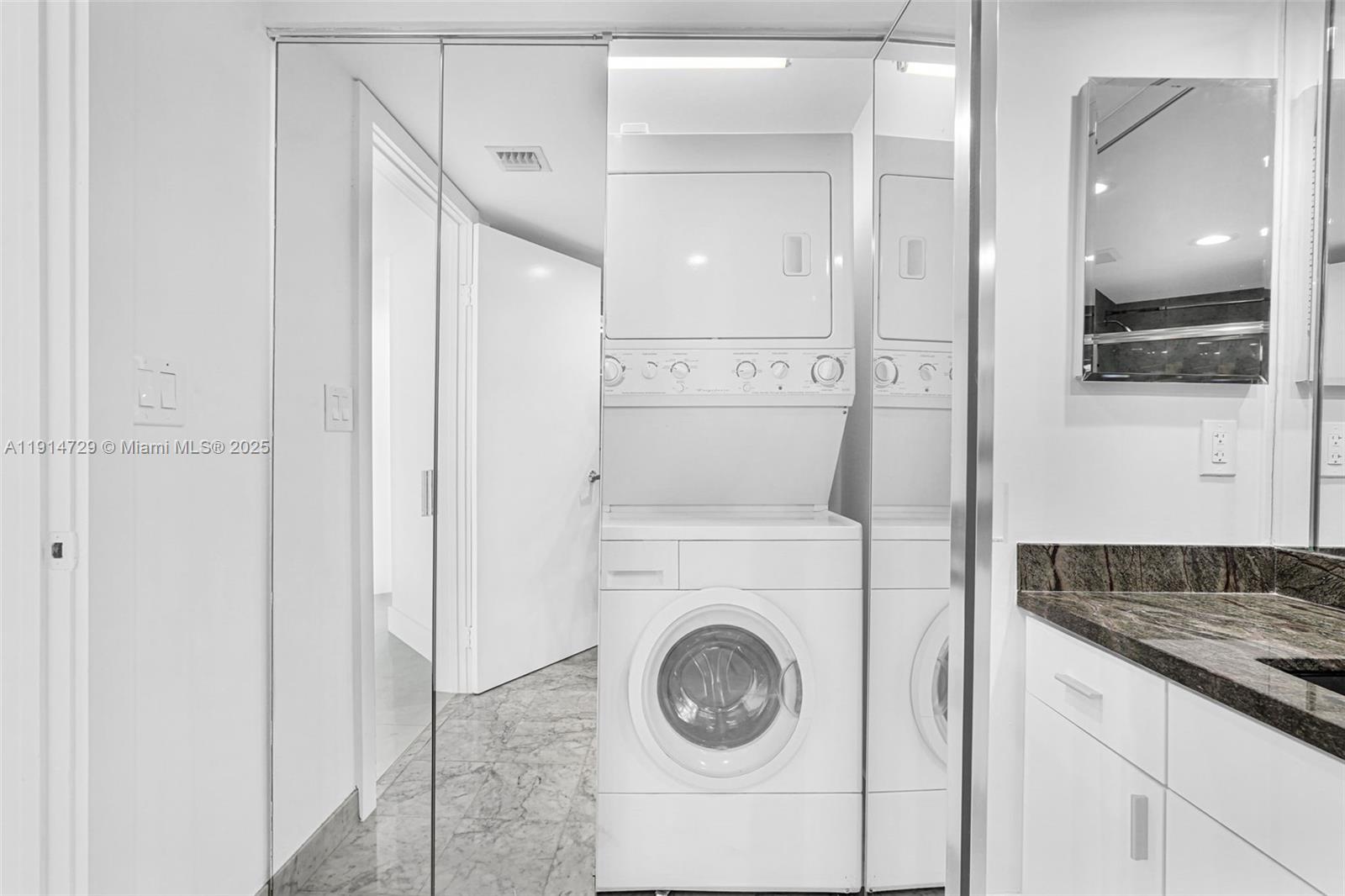 16485 Collins Ave #1236 Sunny Isles Beach, FL 33160