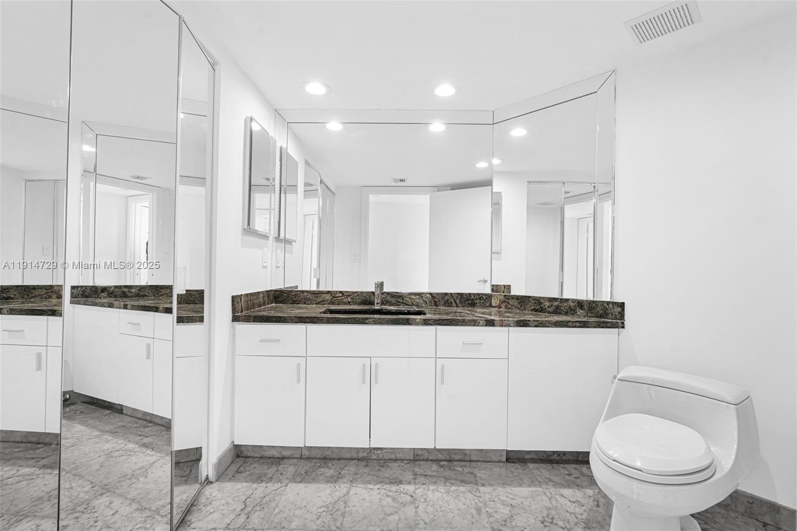 16485 Collins Ave #1236 Sunny Isles Beach, FL 33160