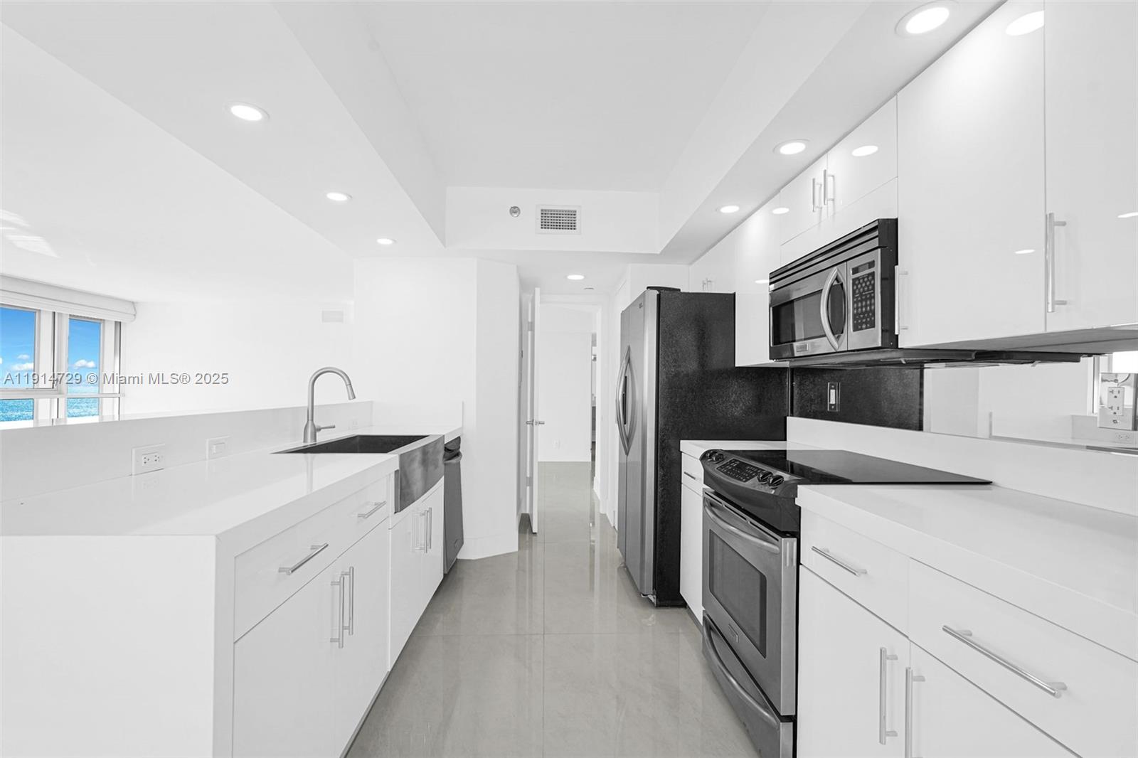 16485 Collins Ave #1236 Sunny Isles Beach, FL 33160