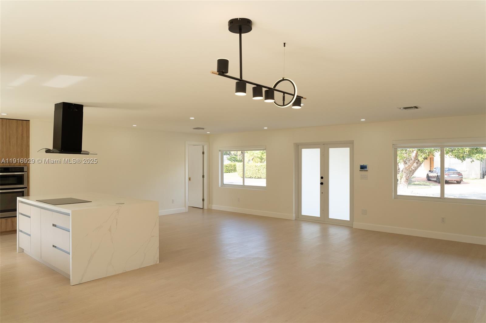 14868 SW 71st Ln Miami, FL 33193