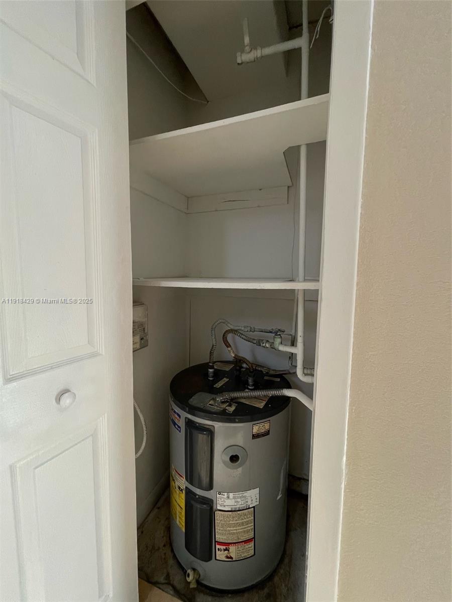 6950 Miami Gdns Dr #2-312A Hialeah, FL 33015