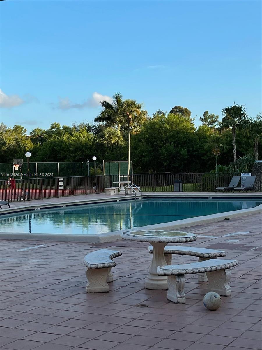 6950 Miami Gdns Dr #2-312A Hialeah, FL 33015