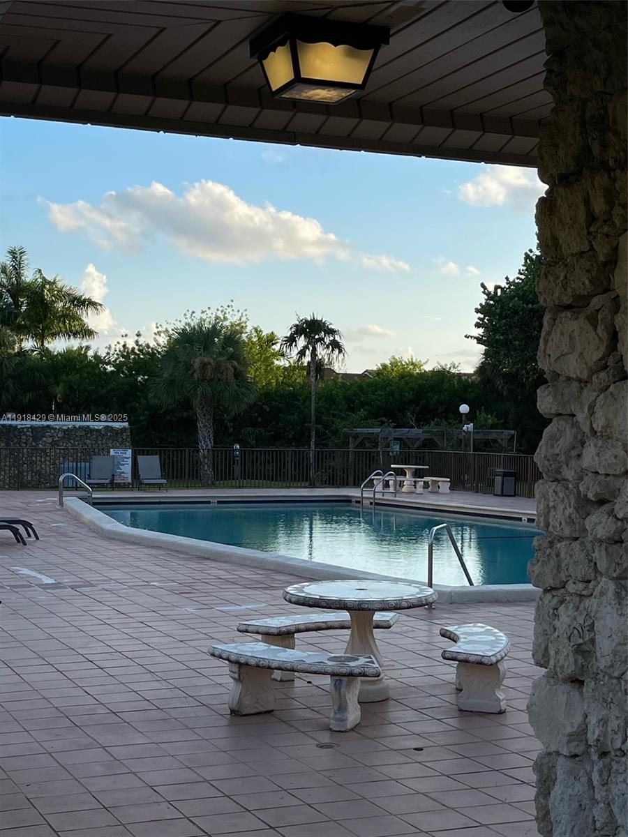 6950 Miami Gdns Dr #2-312A Hialeah, FL 33015