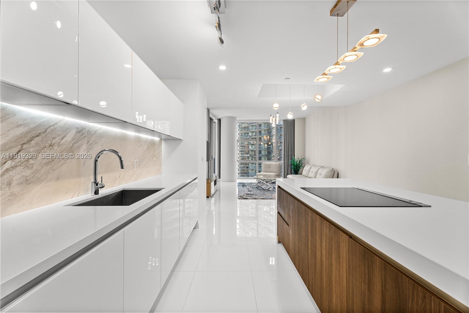 image Paramount Miami Worldcenter9