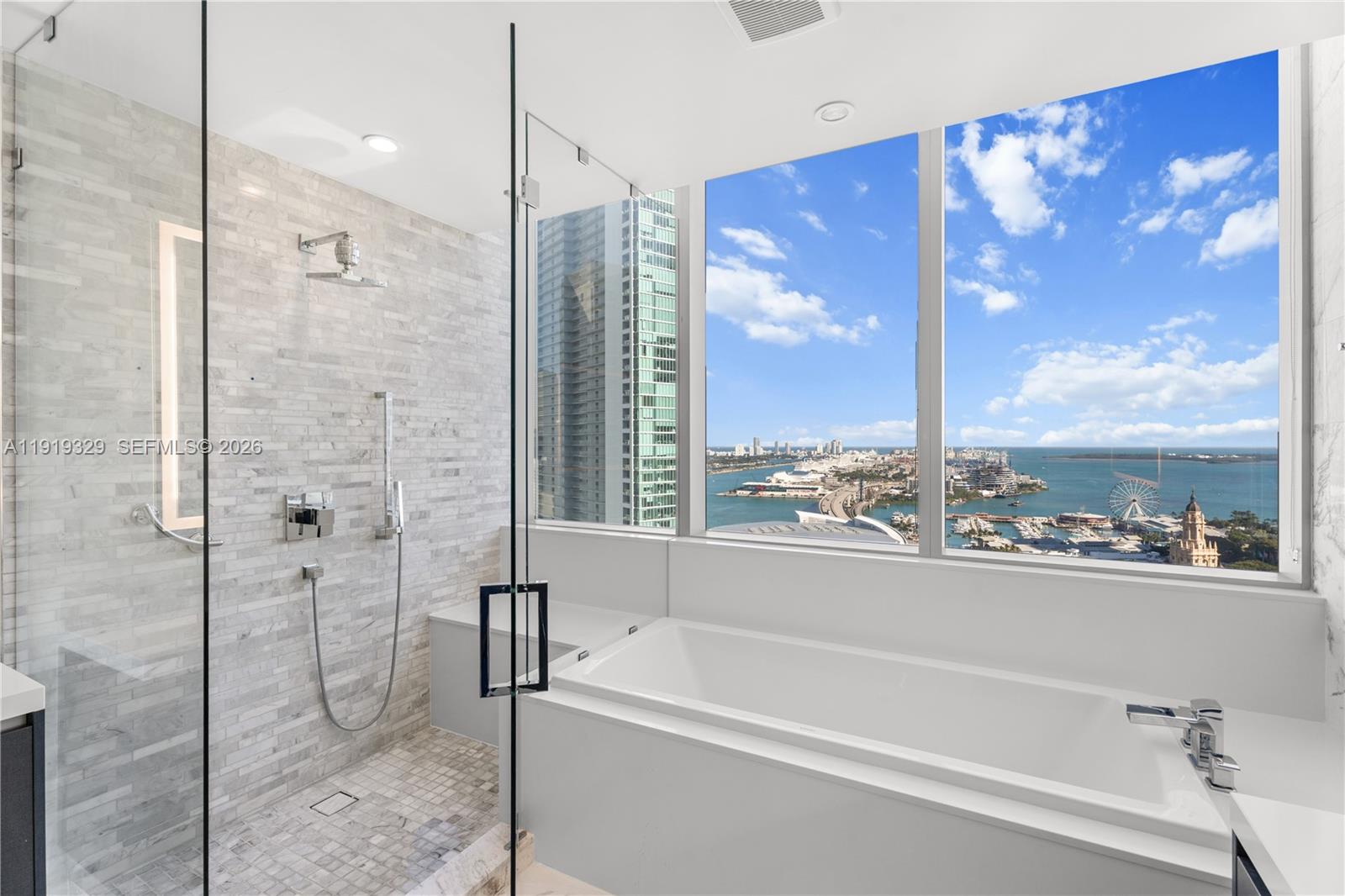 image Paramount Miami Worldcenter12