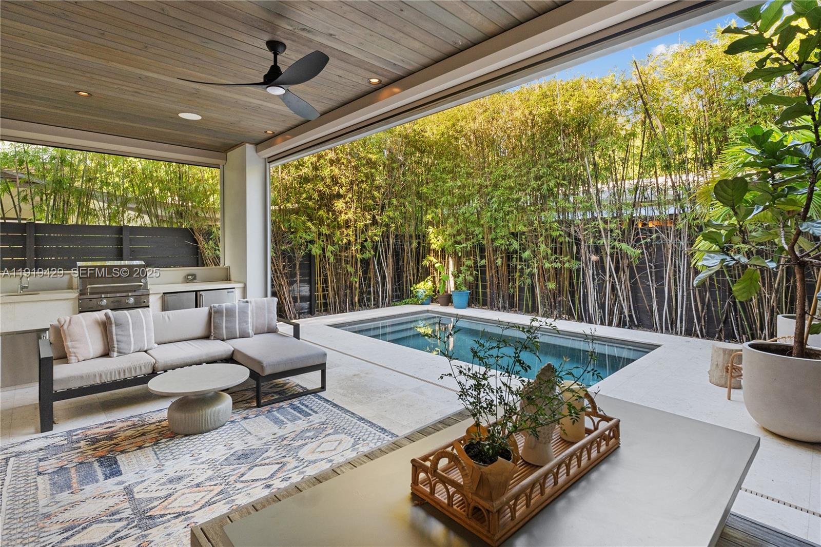 3075 Blaine St #3075