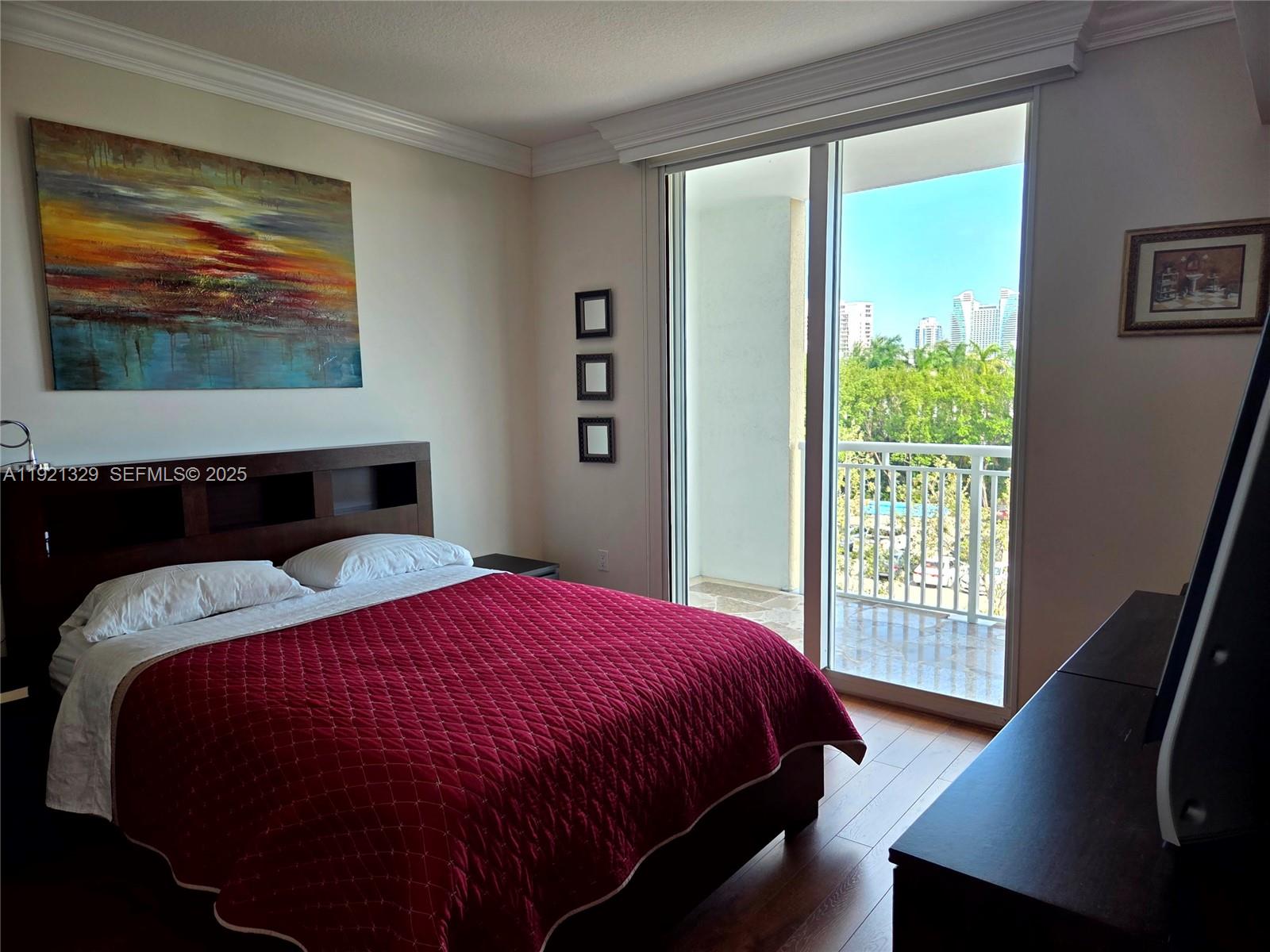 1755 E Hallandale Bch Blvd #305E Hallandale Beach, FL 33009