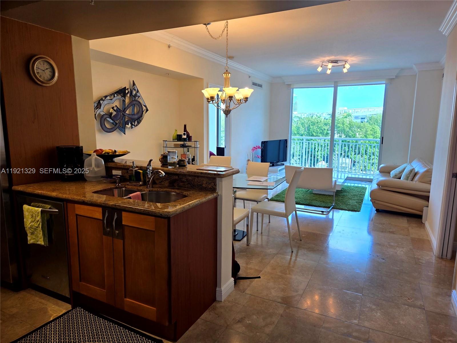 1755 E Hallandale Bch Blvd #305E Hallandale Beach, FL 33009