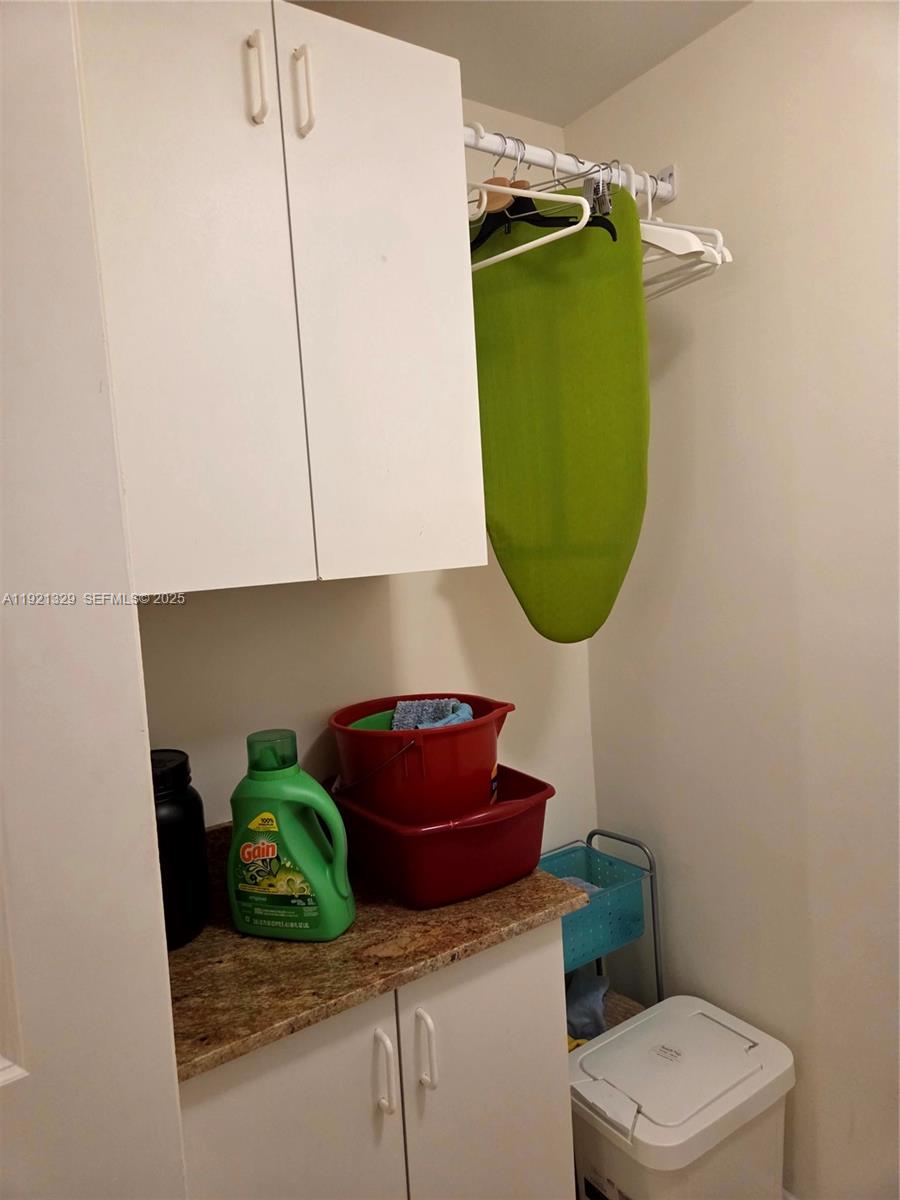 1755 E Hallandale Bch Blvd #305E Hallandale Beach, FL 33009