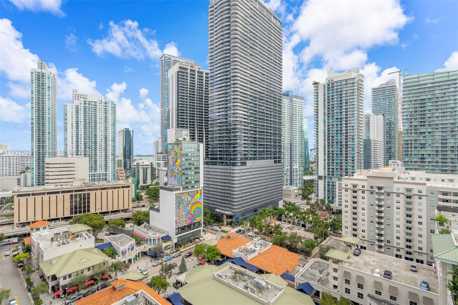 image Brickell Heights West16