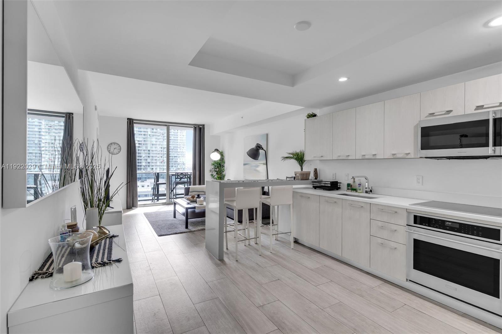 image Brickell Heights West2