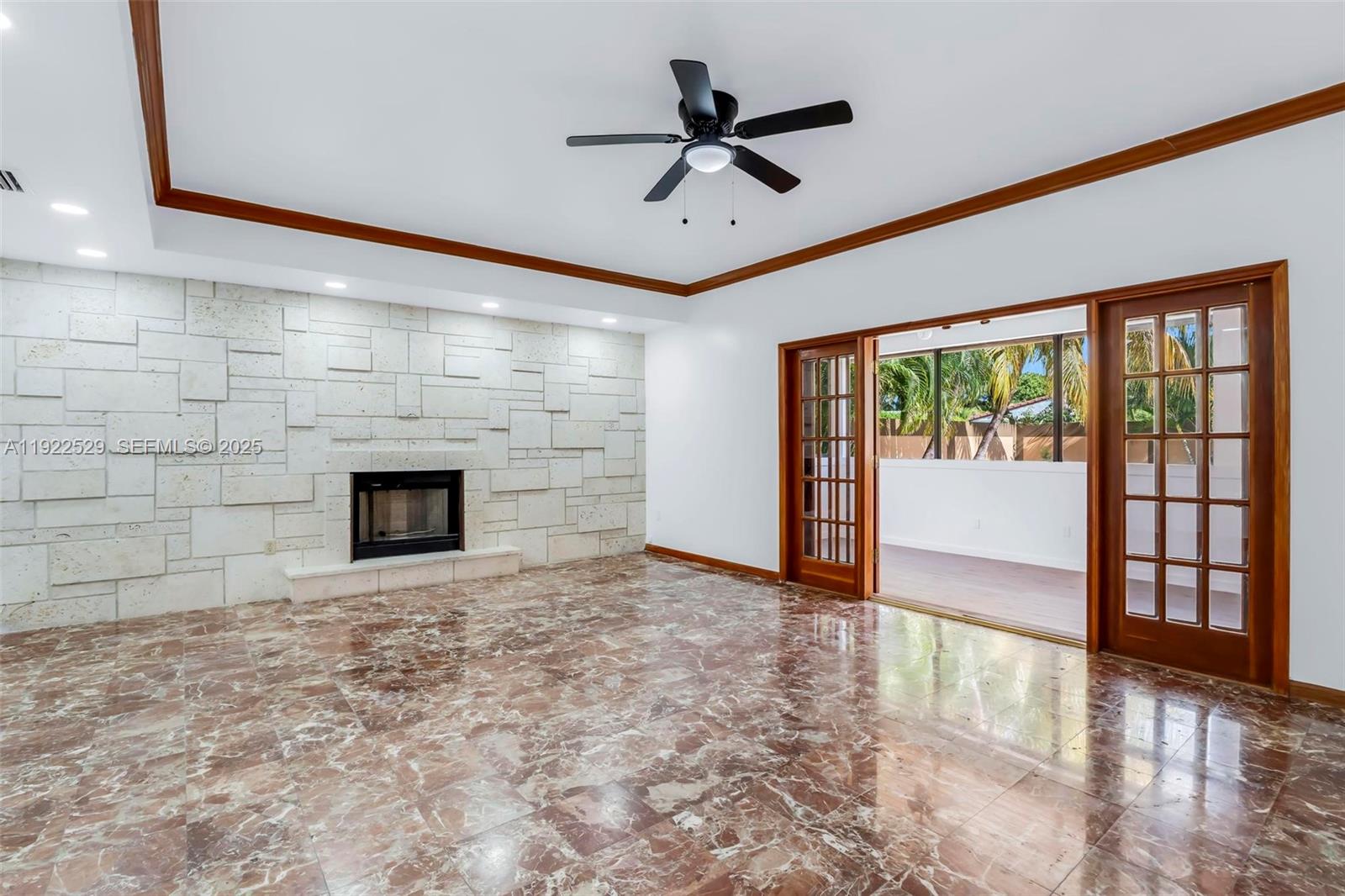 701 SW 24th Rd Miami, FL 33129