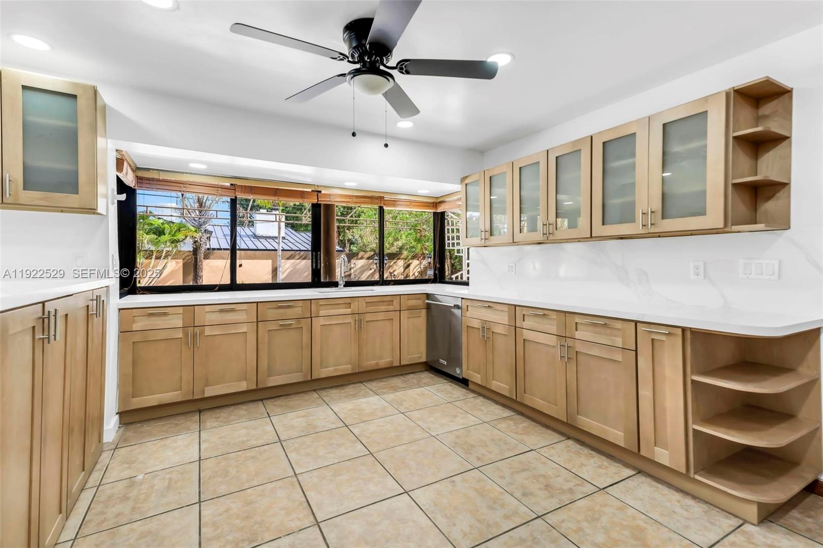 701 SW 24th Rd Miami, FL 33129