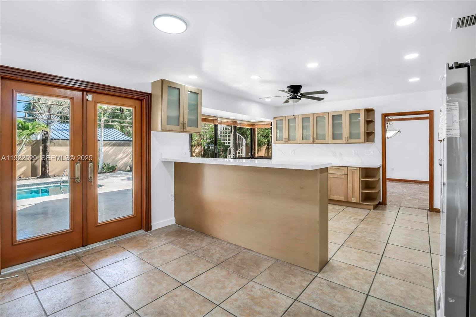 701 SW 24th Rd Miami, FL 33129