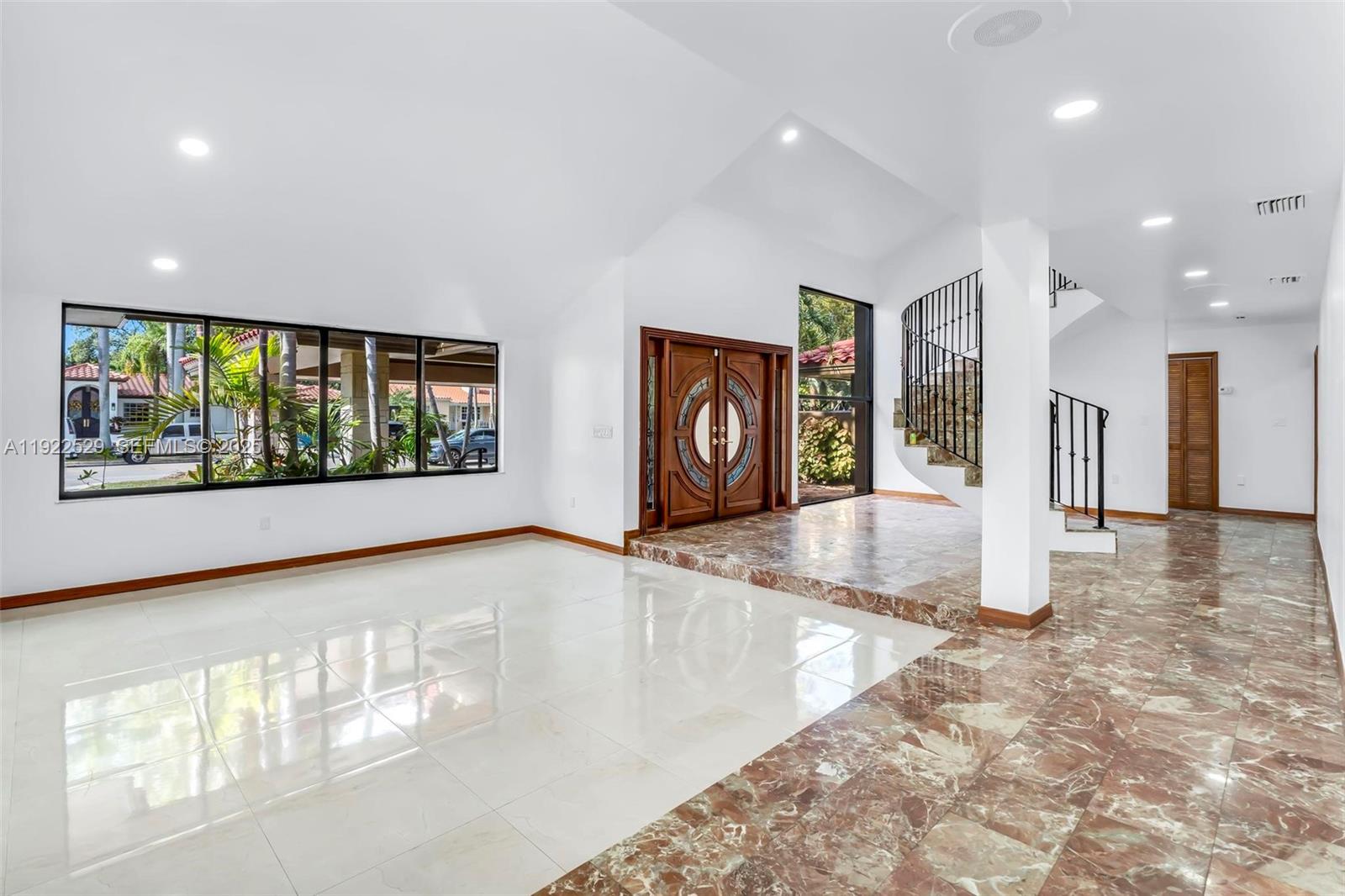 701 SW 24th Rd Miami, FL 33129