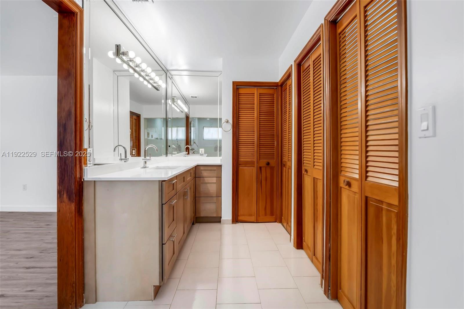 701 SW 24th Rd Miami, FL 33129