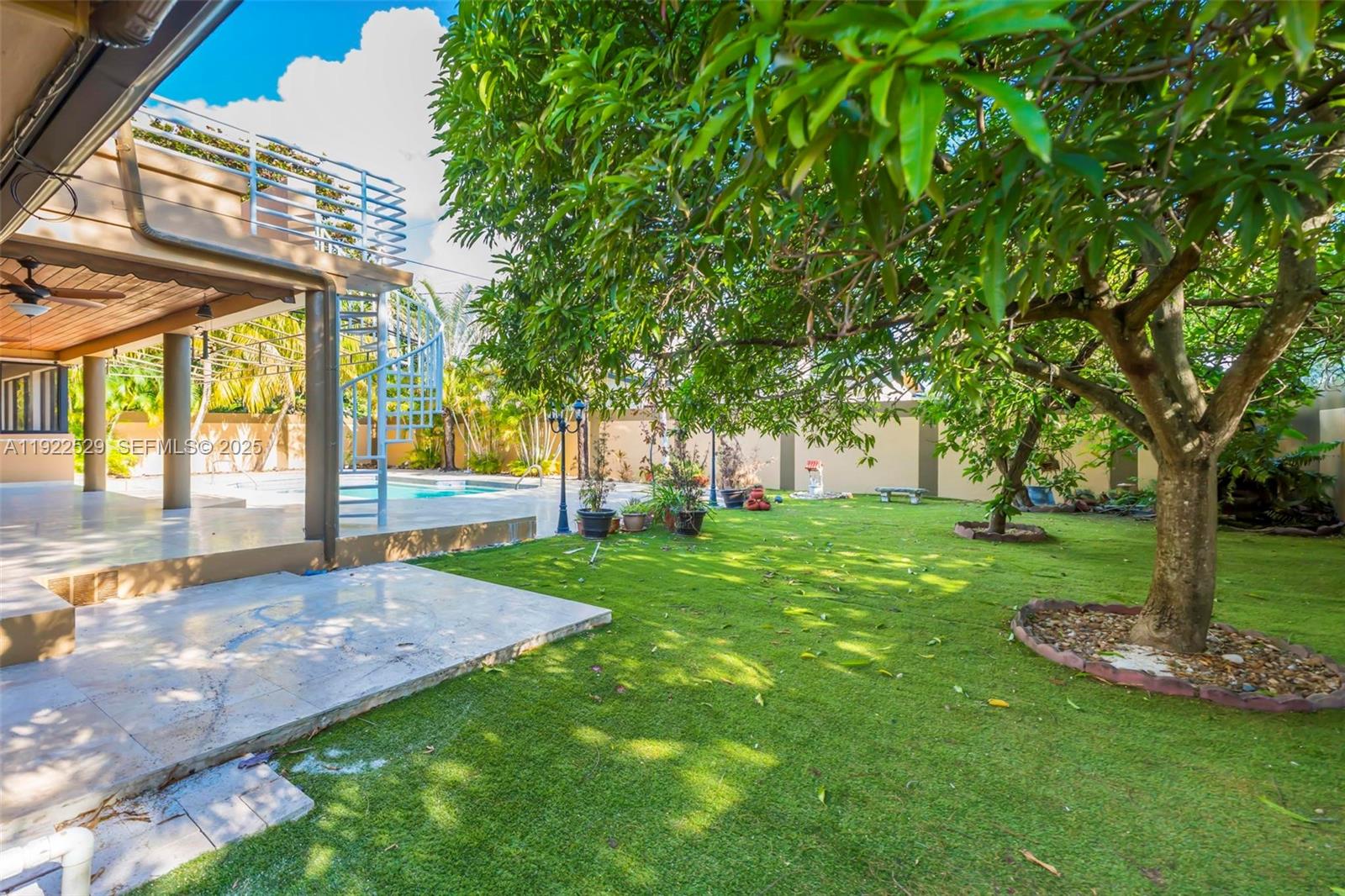 701 SW 24th Rd Miami, FL 33129