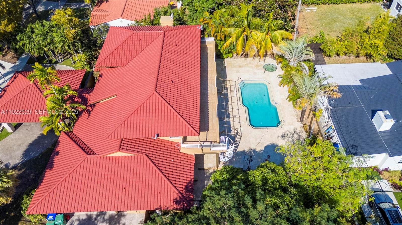 701 SW 24th Rd Miami, FL 33129