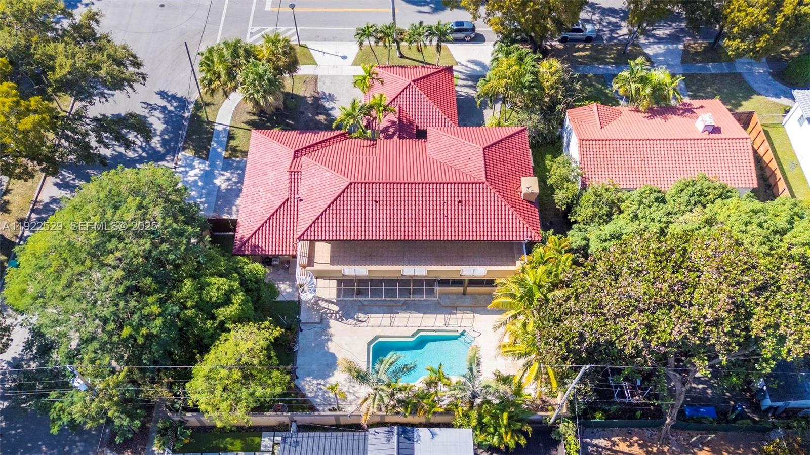 701 SW 24th Rd Miami, FL 33129