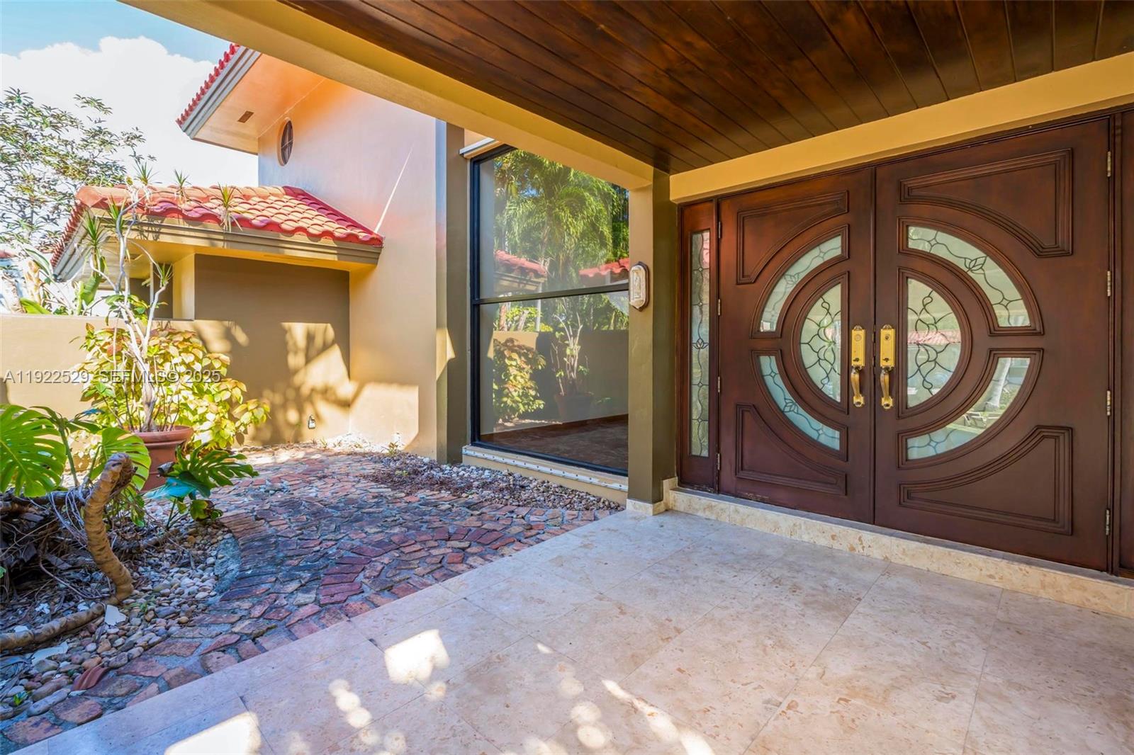 701 SW 24th Rd Miami, FL 33129