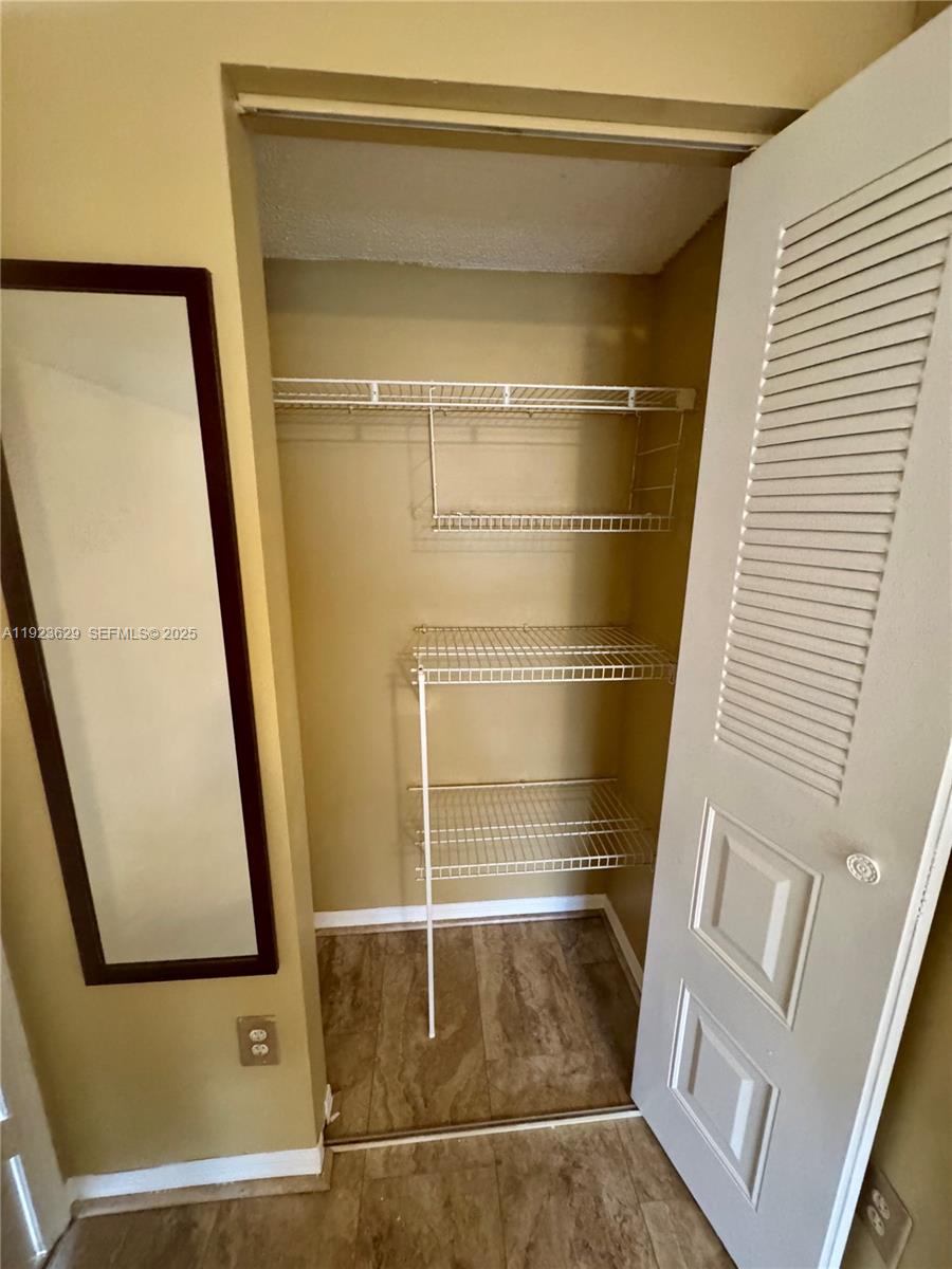 450 S Park Rd #5-307 Hollywood, FL 33021